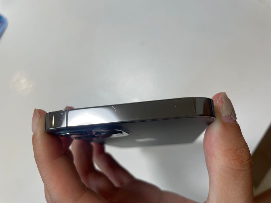 24時間以内発送】iPhone12 Pro 128GB グラファイト