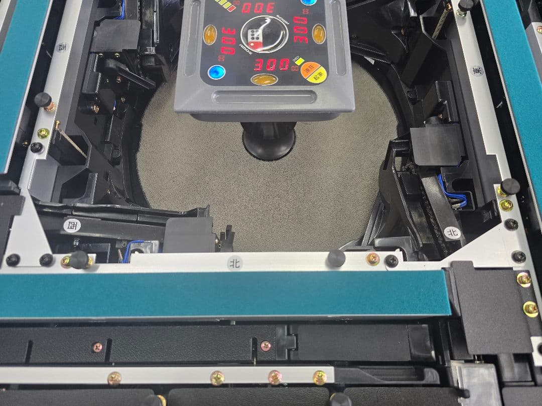 エ*ト様 ラスト1台！！【禁煙店使用/美品】全自動麻雀卓アモス ヴィエラ