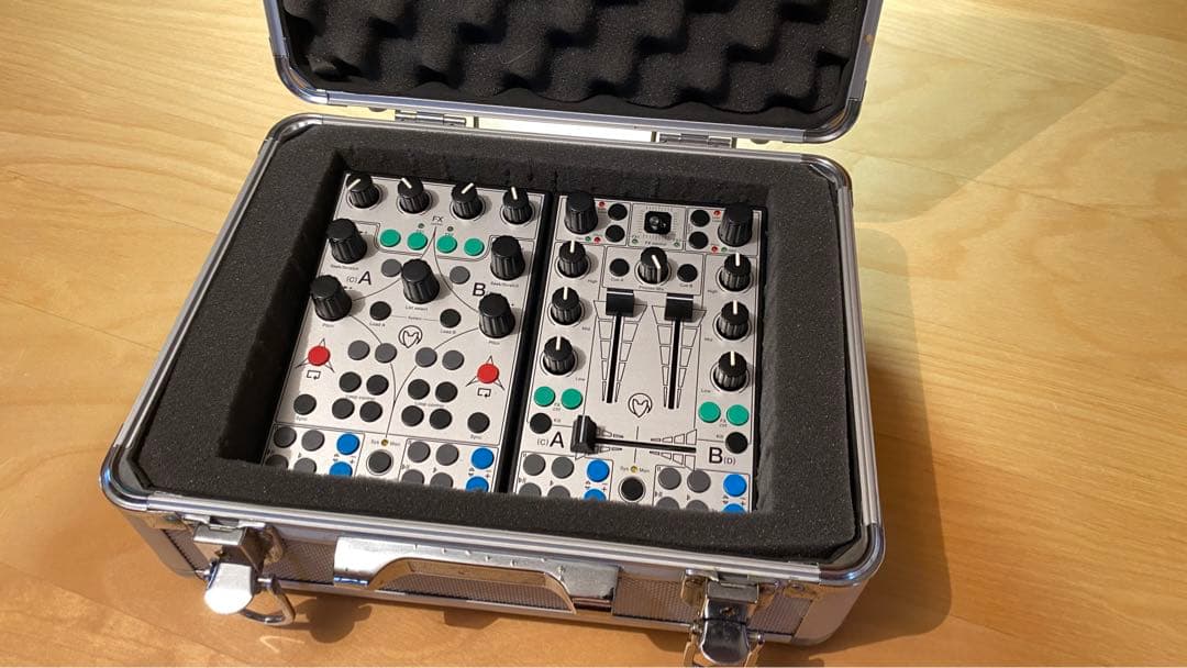 DJ機材 Faderfox DJ2 & DX2 / Case & USB MIDI a n a l o g u e h a v e n