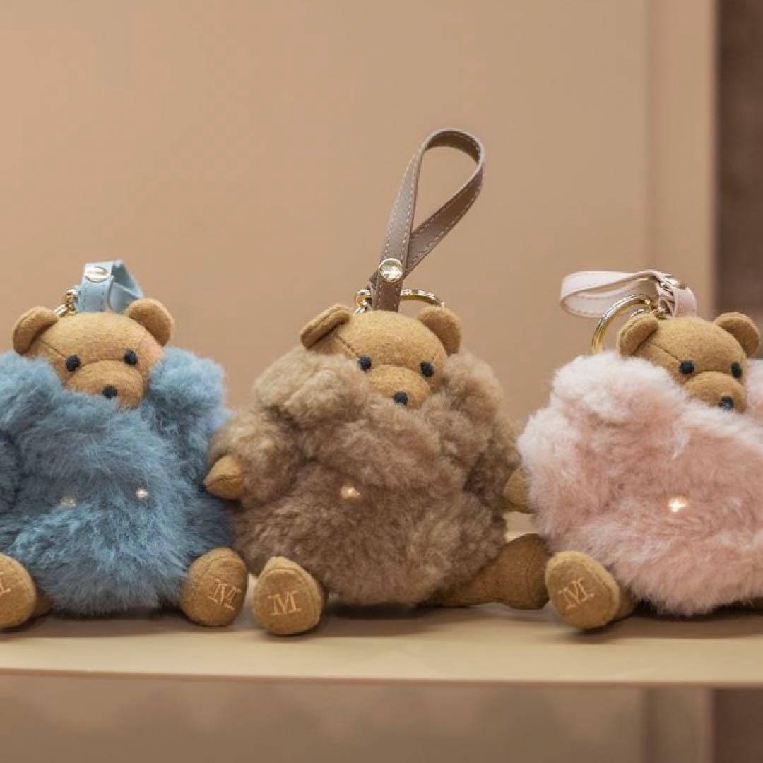 Max Mara】テディベアチャーム - メルカリ