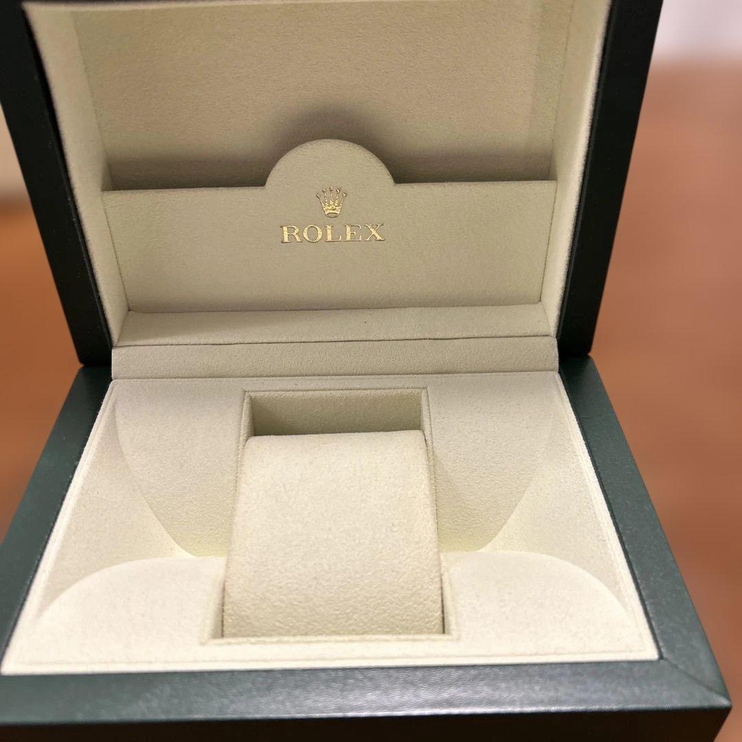 ロレックス116710純正ボックス Mサイズ - メルカリ