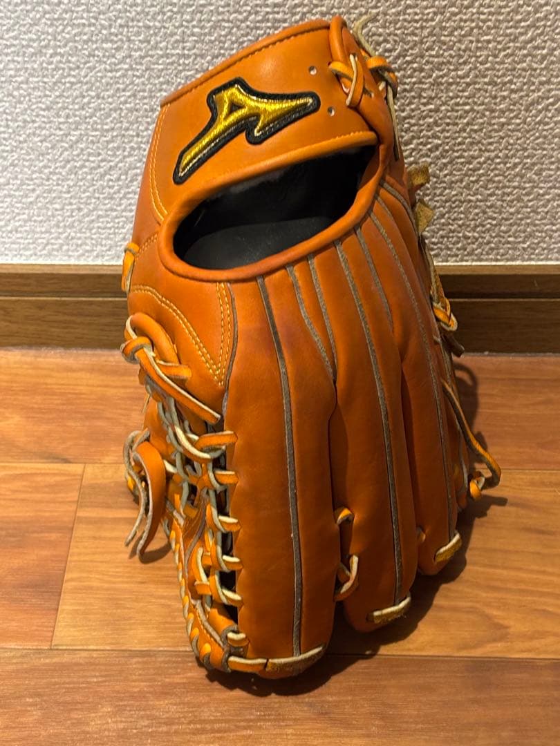 ミズノプロ軟式外野手用グラブ 匿名配送 オレンジ 型付け済み - メルカリ