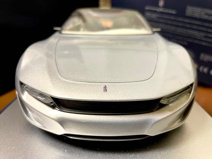 価格変更1/18 ピリンファリーナ カンビアーノ 2012 世界限定82台未展示