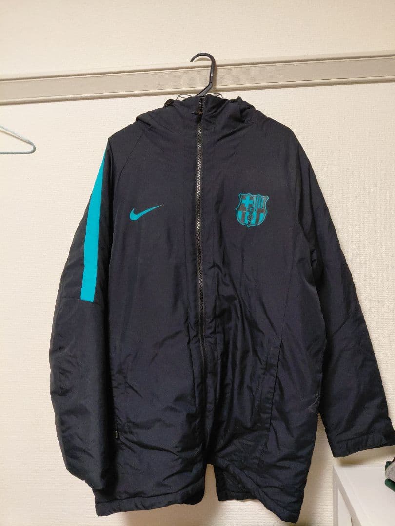 Nike FCバルセロナ ベンチコート - メルカリ