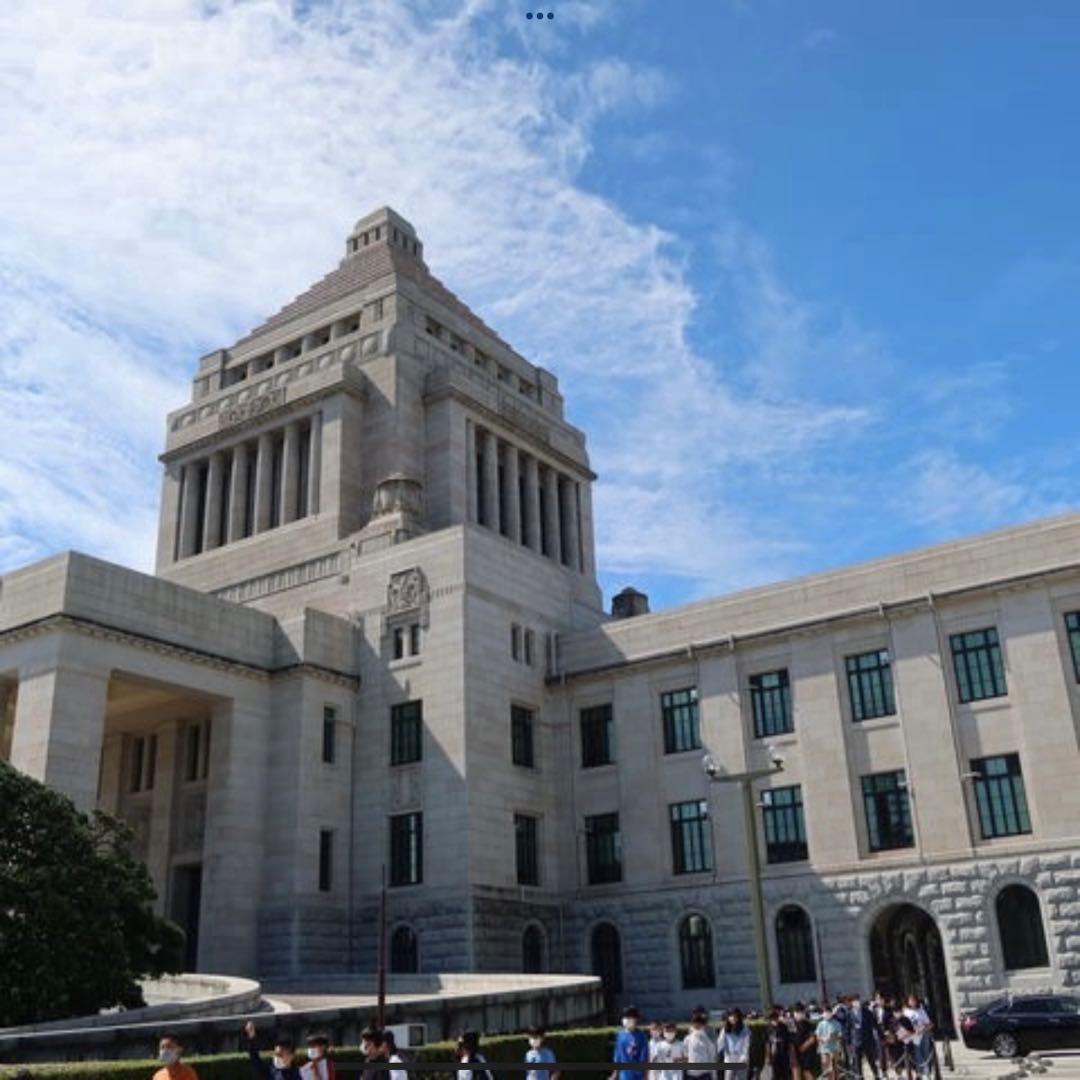 ☆即購入大歓迎デース‼️ 岩倉具視500円札B号券 完全未使用ピン札連番