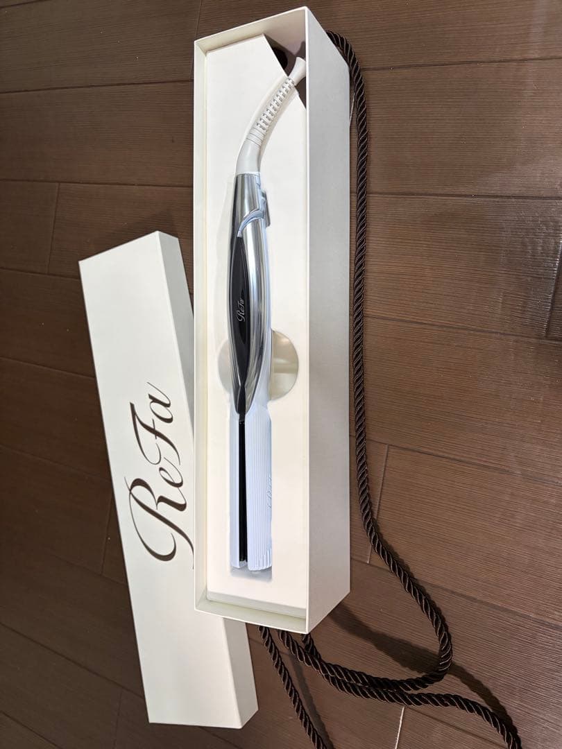 ReFa ストレートヘアアイロン シルバー(白) ReFa（ReFa） リファストレートアイロンプロ（ホワイト） 通販