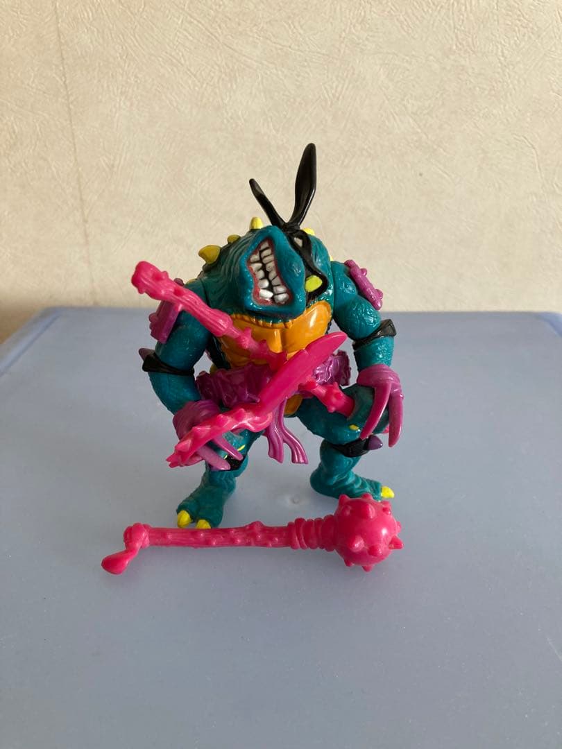 ミュータントタートルズ　SLASH　スラッシュ Amazon | TMNT ULTIMATES Wave 6 スラッシュフィギュア | フィギュア