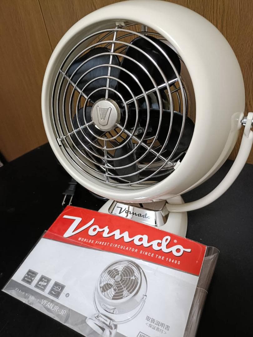 ボルネード Vornado VFAN Jr. 取説付 ビンテージホワイト - メルカリ