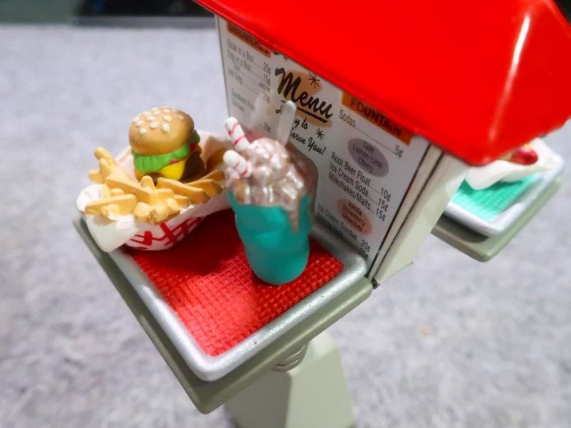 1/18 アメリカングラフィティ メルズドライブイン メニュートレイ