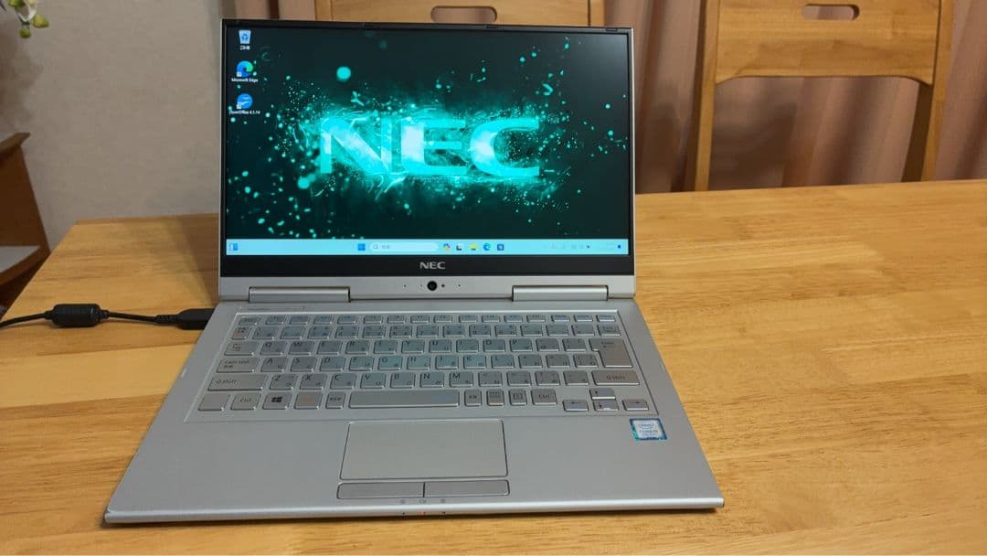 NEC VKT16/GV-4☆Core i5-8250u 4GB SSD128 NEC VersaPro VKT16/X-4(CPU：Core i5 8250U 1.6GHz/メモリ：8GB/新品