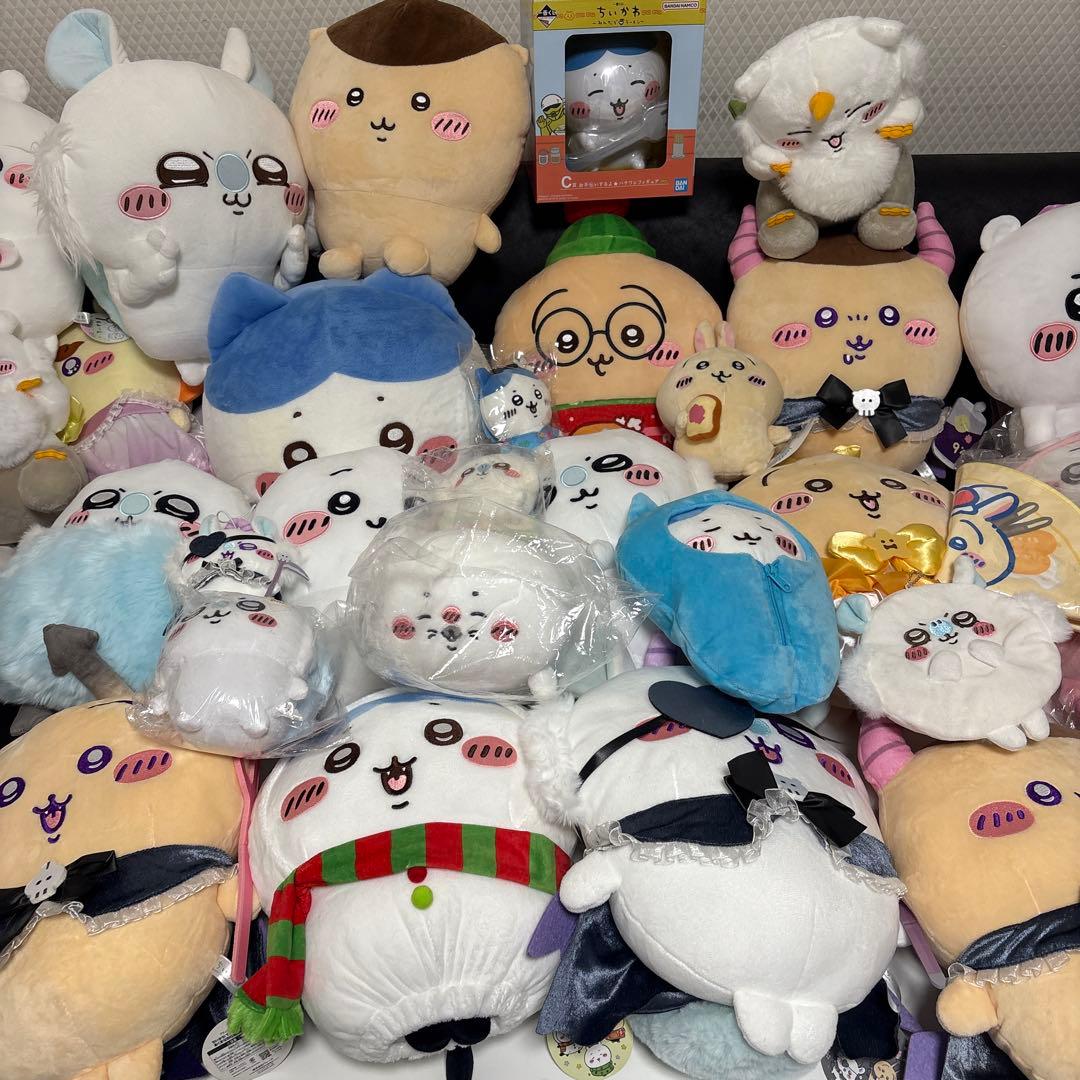 タグ付き　ちいかわ　ぬいぐるみ　まとめ売り　大量　140サイズ2箱分！　グッズ
