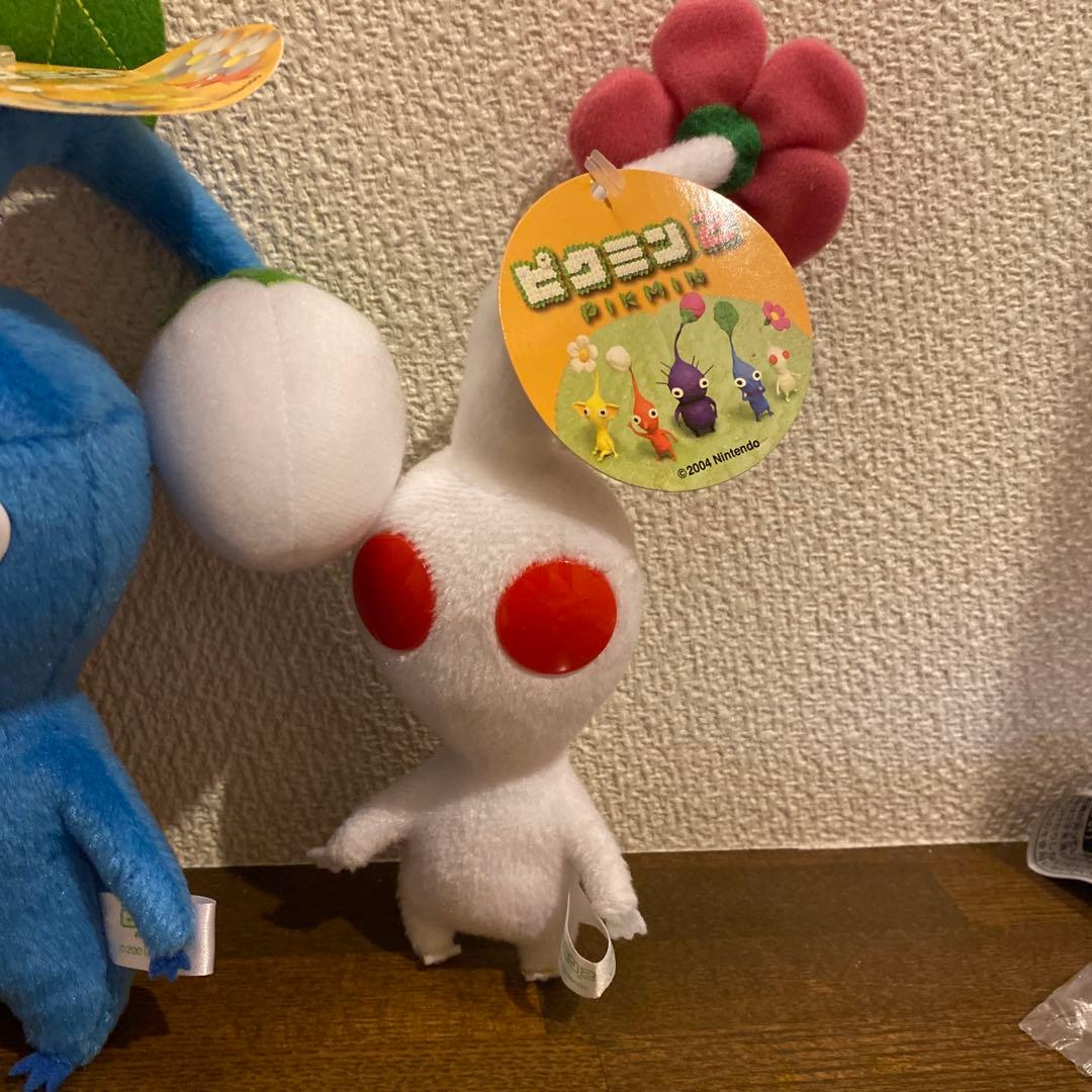 2001 赤 黄 青ピクミン 2004 紫 白ピクミン ぬいぐるみセット - メルカリ