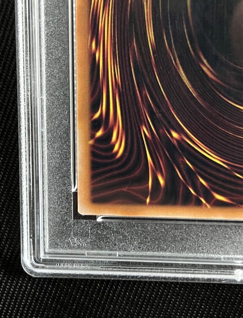 遊戯王　紅涙の魔　ラクリモーサ　25thシークレットレア PSA10 日版