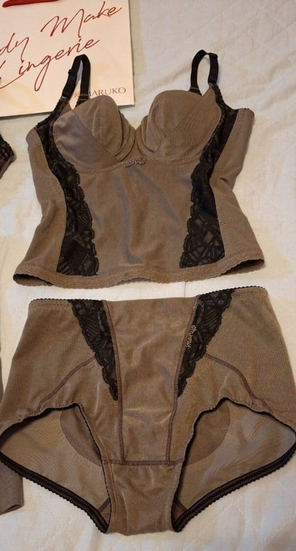 MARUKOプレアンデ　ロングブラジャー&ショートガードル2点セット　マルコ美品 マルコ プレアンデ ロングブラジャー - メルカリ