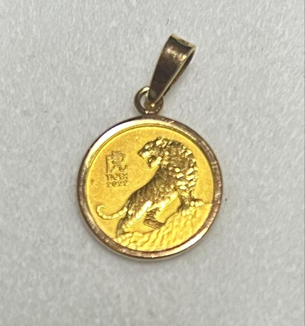 エリザベス2世 金メダルネックレス　トップ　2.0g