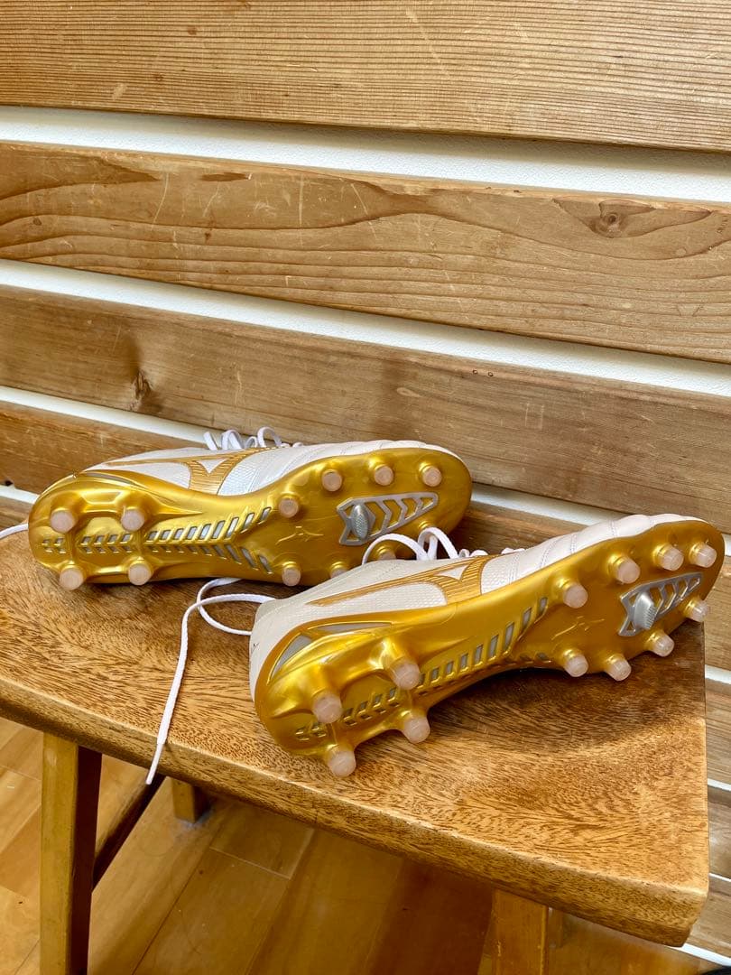 ミズノ モレリア ネオ 4 β JAPAN 27.5cm 元箱 ゼログライド紐付