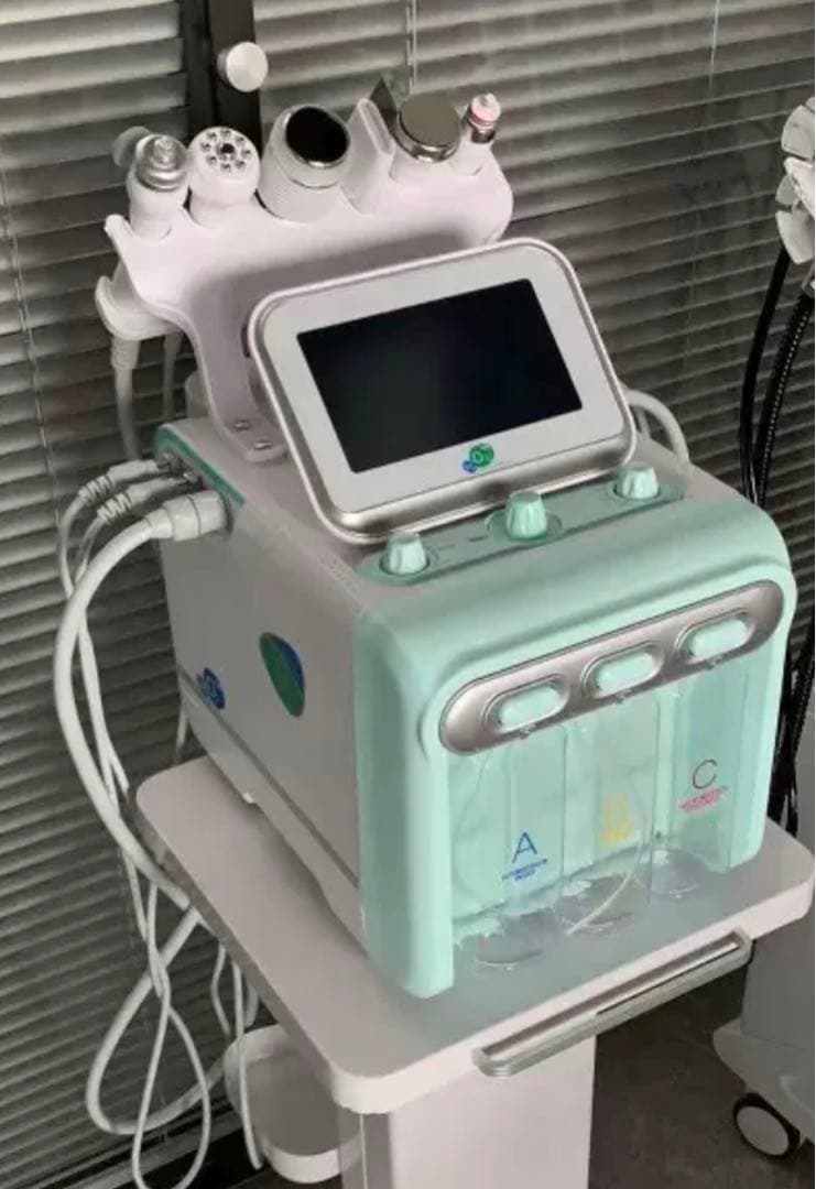 一台7役業務用毛穴洗浄ハイドラフェイシャル