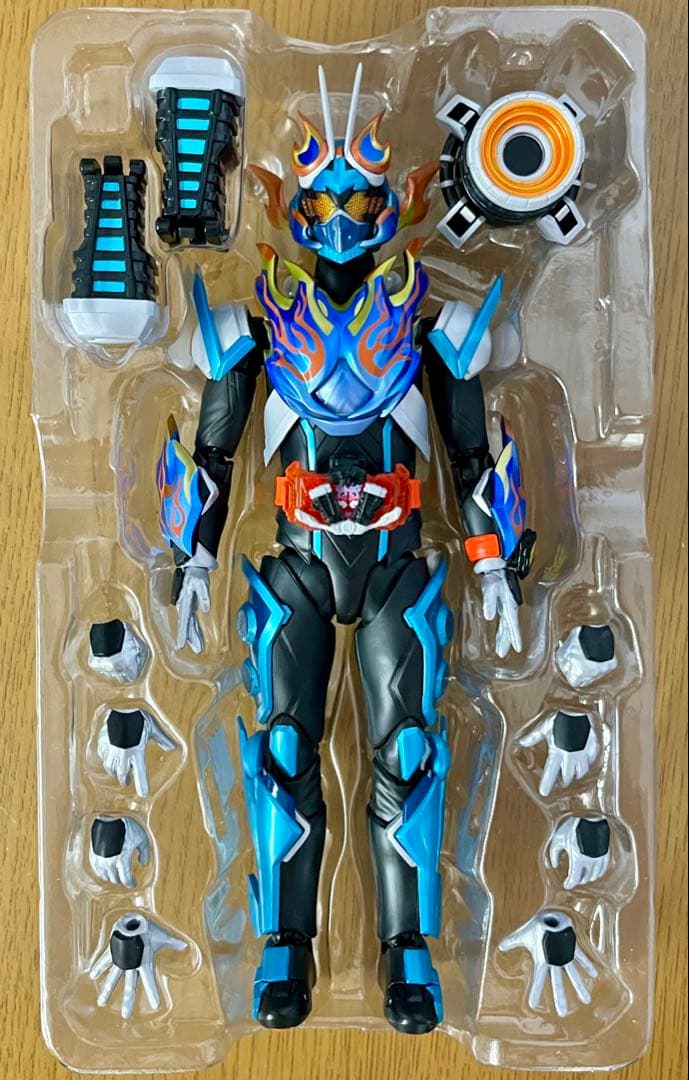 S.H.Figuarts 仮面ライダーガッチャード 3種セット