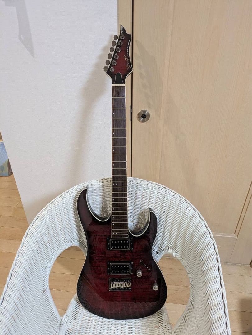 SPEAR/スピアー ギター