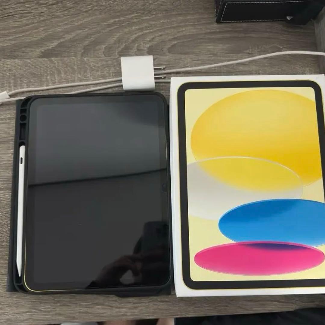 iPad 第10世代 64GB Wi-Fiモデル イエロー　バッテリー94% Apple iPad 10.9インチ 第10世代 Wi-Fi 64GB 2022年秋モデル 価格比較