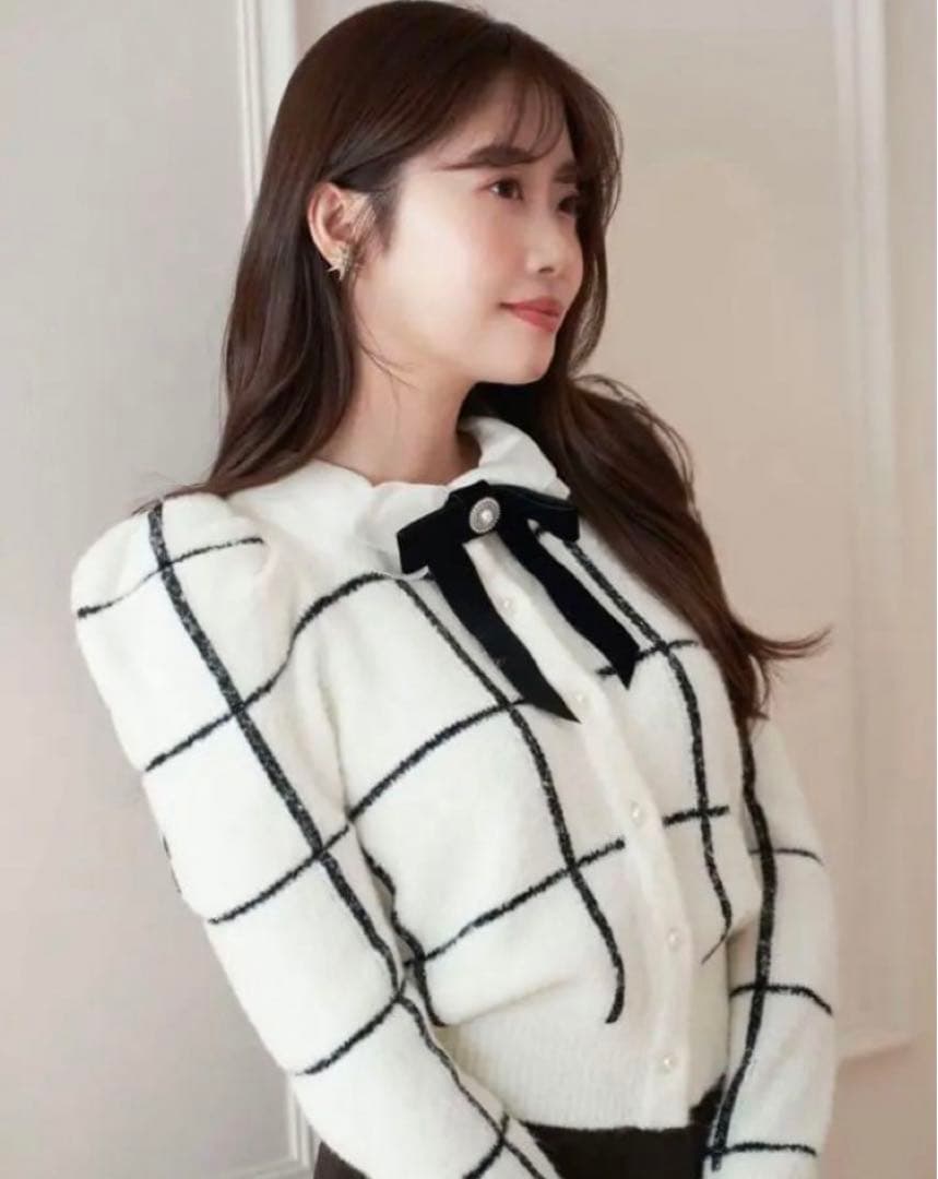 herlipto Crillon Boucle Cardigan 新品タグ付き - メルカリ