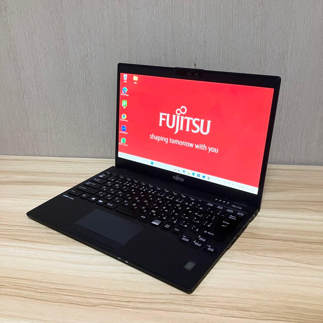 《フューチャー》第10世代LIFEBOOK U9310 i5