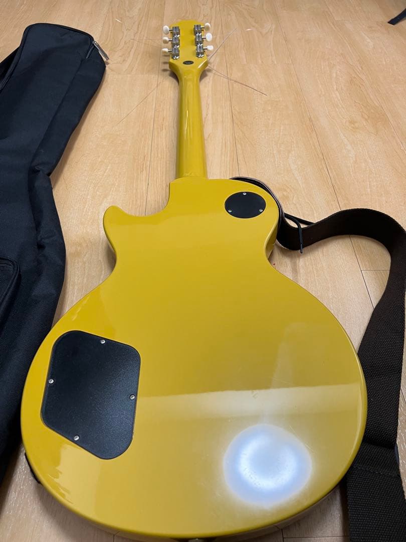 Epiphone Les Paul Special イエロー ギグバッグ付き