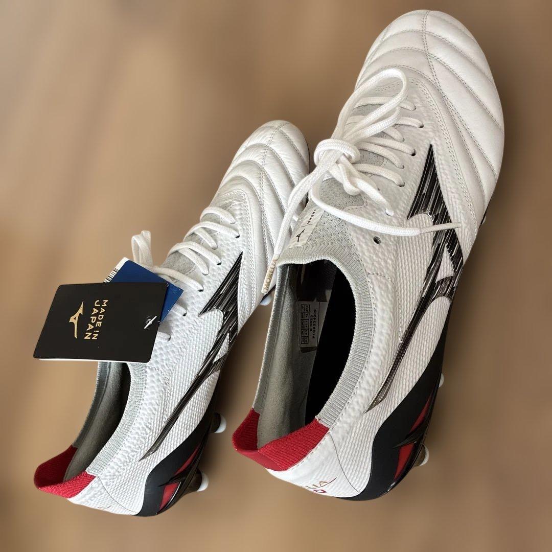 【新品未使用品】モレリアNEO4 BATE JAPAN 27.5cm