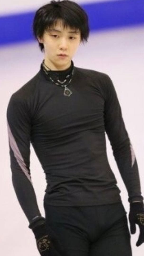 ⑤-1 羽生結弦 着用モデル アンダーアーマーCG 練習着(同タイプ、色