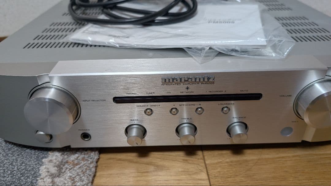 marantz PM5005 プリメインアンプ - メルカリ