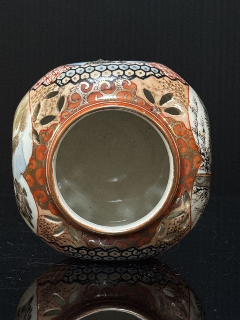 明治期 九谷焼 細密赤絵錦 窓絵亀人物図 盃台 酒器 - メルカリ