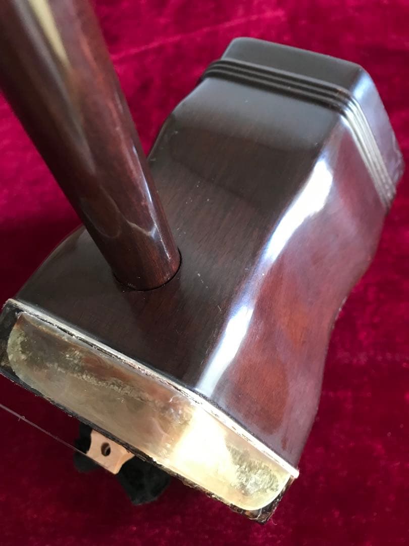 二胡☆中古品☆蛇本皮☆音など確認済み☆新品同然 - メルカリ