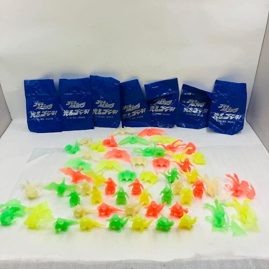 【激レア 当時物】ゴジラVSメカゴジラ　光るゴジラ！ 54種セット 激レア 当時物】ゴジラVSメカゴジラ 光るゴジラ！ 54種セット