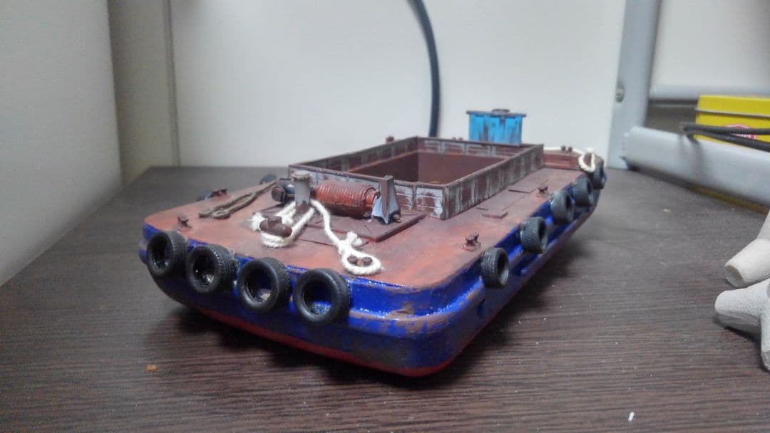 【ワンオフ】HO　完成品　艀　はしけ　バージ　船　ストラクチャー　サルベージ