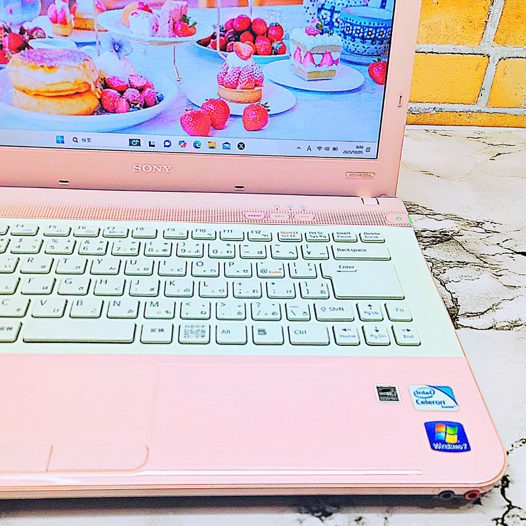 レアなミルキーピンク❤️爆速SSD✨面倒な初期設定済み☘️カメラ付ノートパソコン