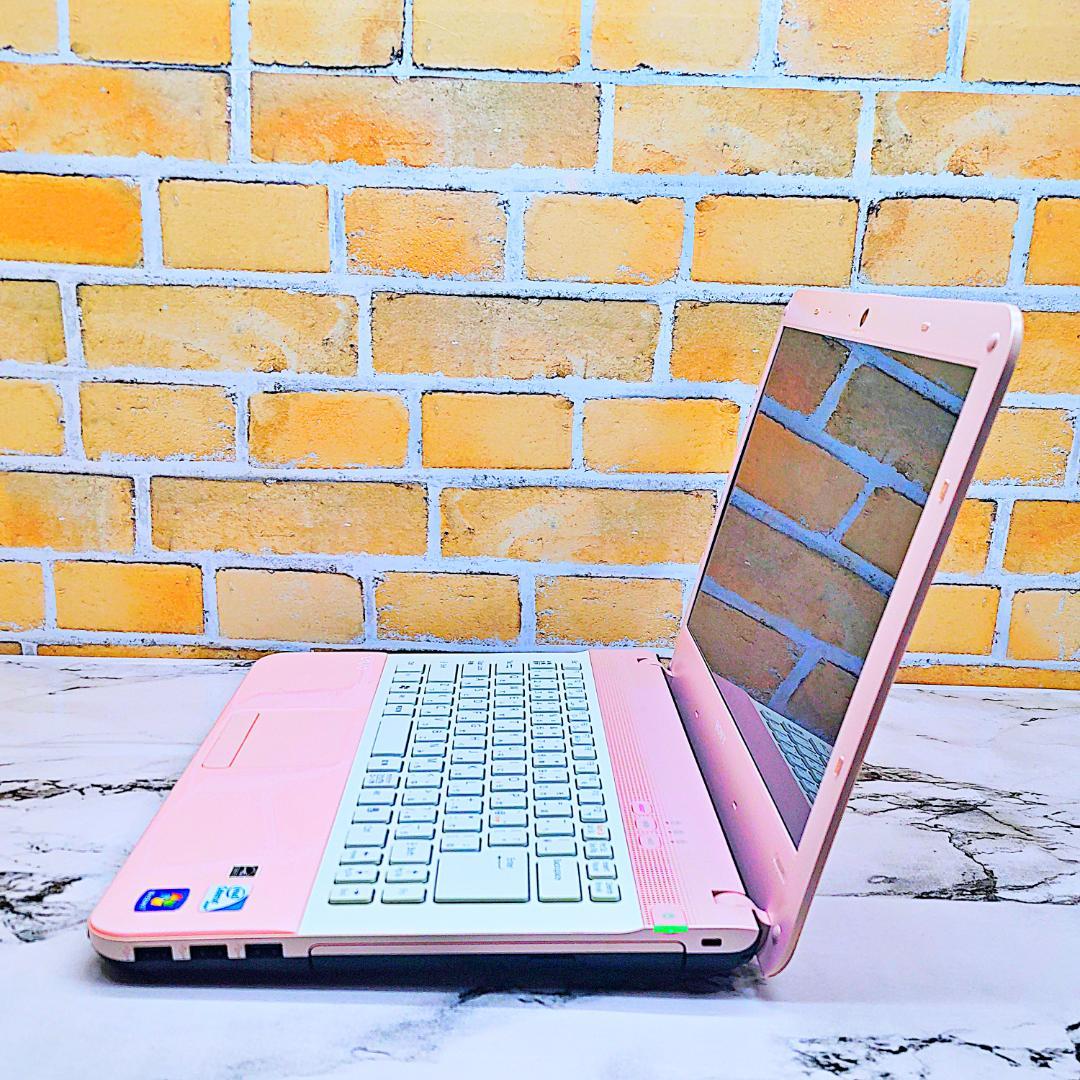 レアなミルキーピンク❤️爆速SSD✨面倒な初期設定済み☘️カメラ付ノートパソコン