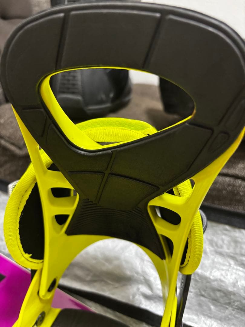 ZUMA イエロービンディング スノーボード、ブーツ、ケース4点セット