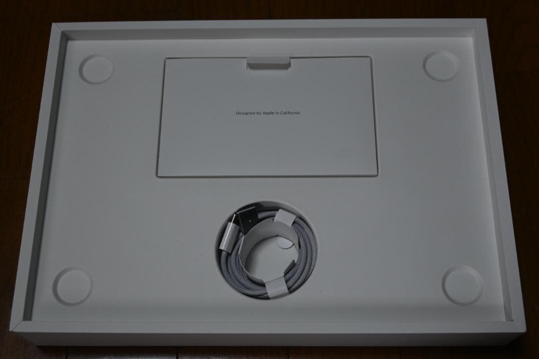 箱のみ】MacBook Air 13インチ シルバー - メルカリ