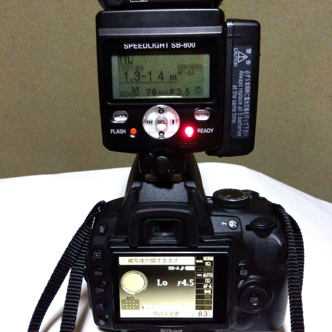 【値下げ】Nikon カメラ《D5000》＆ストロボ《SB-800》