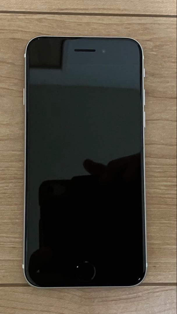 スマートフォン本体 Apple iPhoneSE2 64GB Amazon | 【整備済み品】 Apple iPhone SE（第2世代） 64GB ホワイト