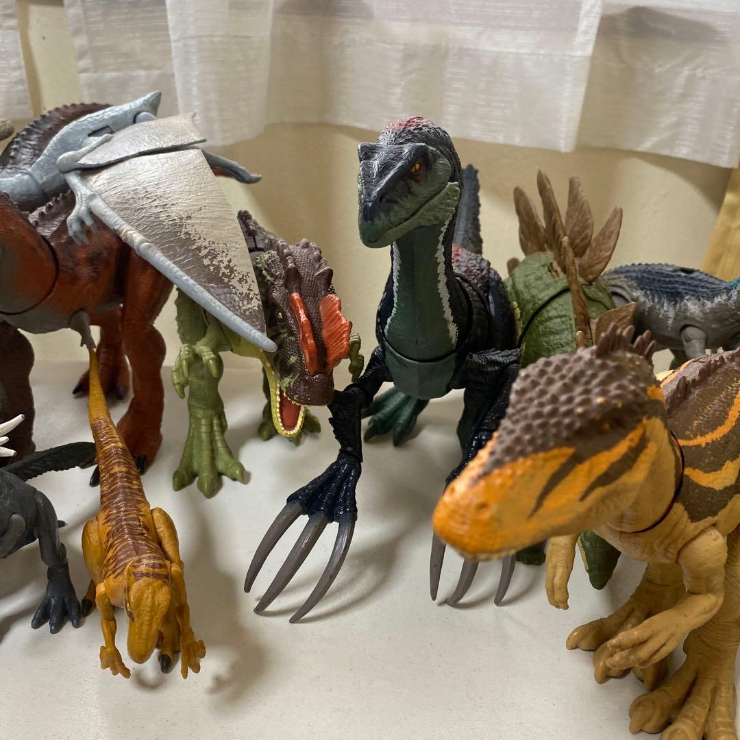 マテル　ジュラシックパーク　ワールド　恐竜　フィギュア　人形　まとめ売り　40体