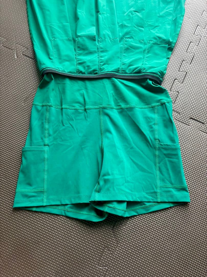 wilson グリーン プリーツスカート ミニ丈 - メルカリ