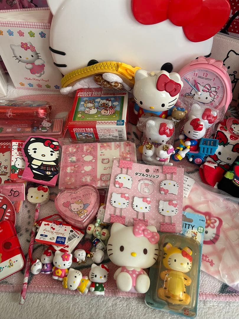 キティ　グッズ　まとめ売り　レトロな物等色々
