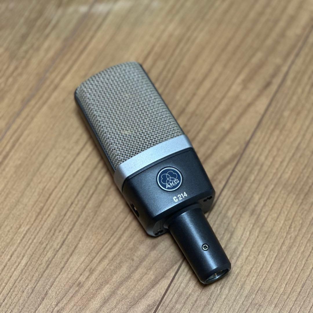 AKG C214 コンデンサーマイク ハードケース付き