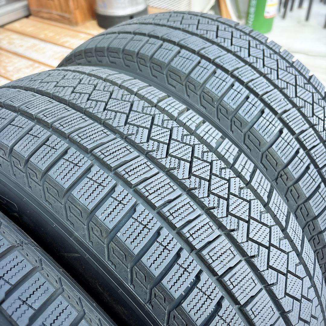 【2024年製】 スタッドレスタイヤ ピレリ アイスゼロ 215/65/R16