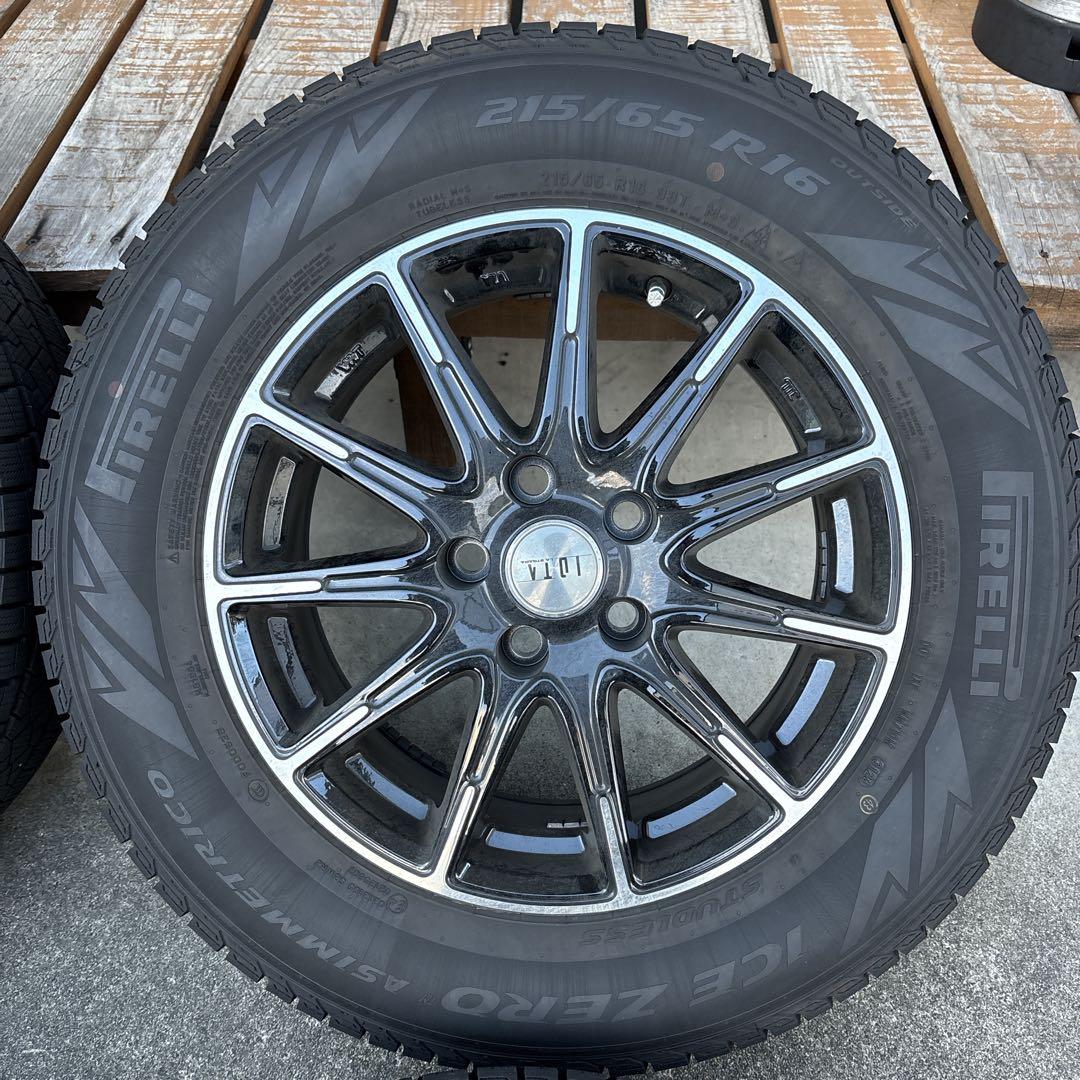 【2024年製】 スタッドレスタイヤ ピレリ アイスゼロ 215/65/R16