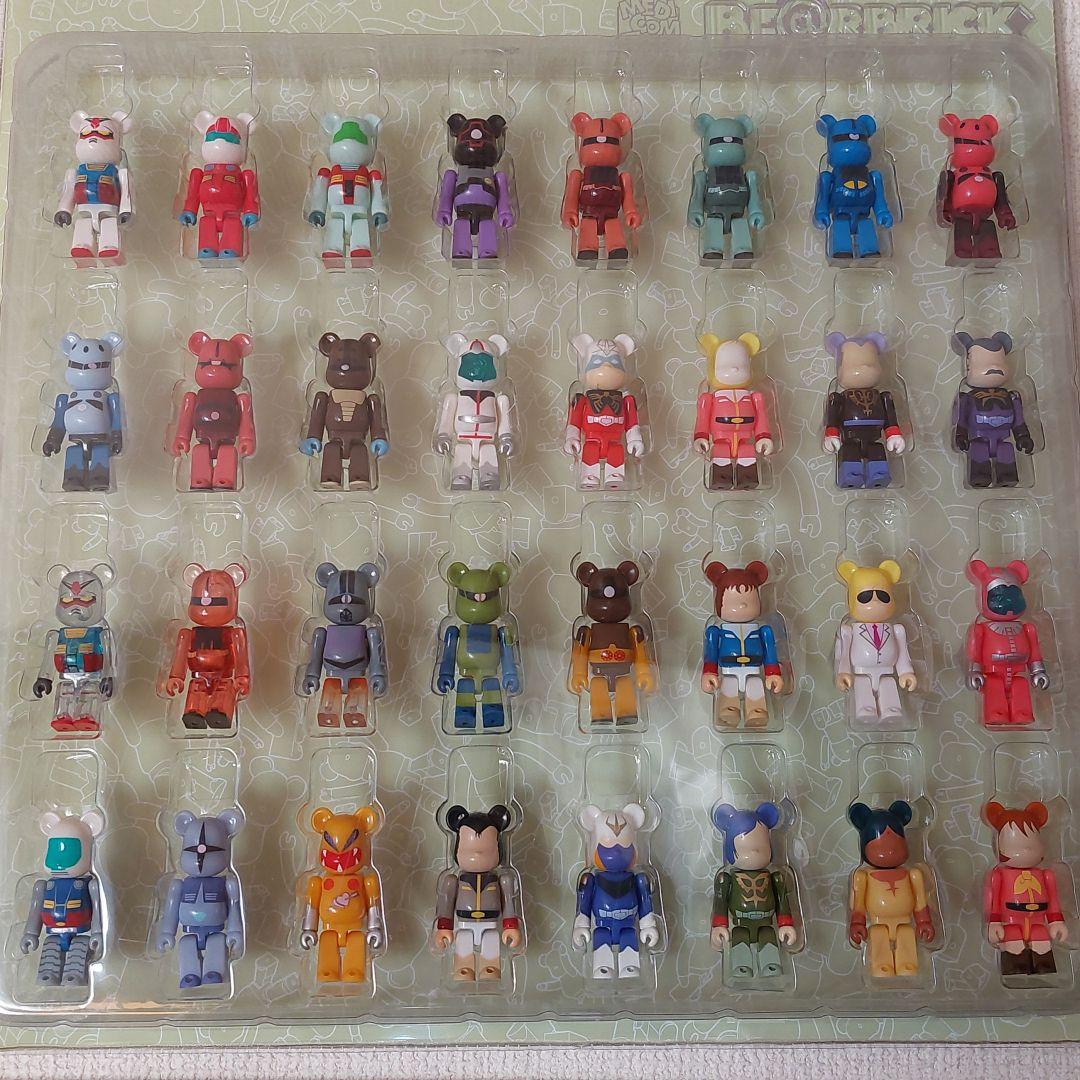 ベアブリック　70%　128体 BE＠RBRICK 70％ [いいおもちゃのE^-^CH@]