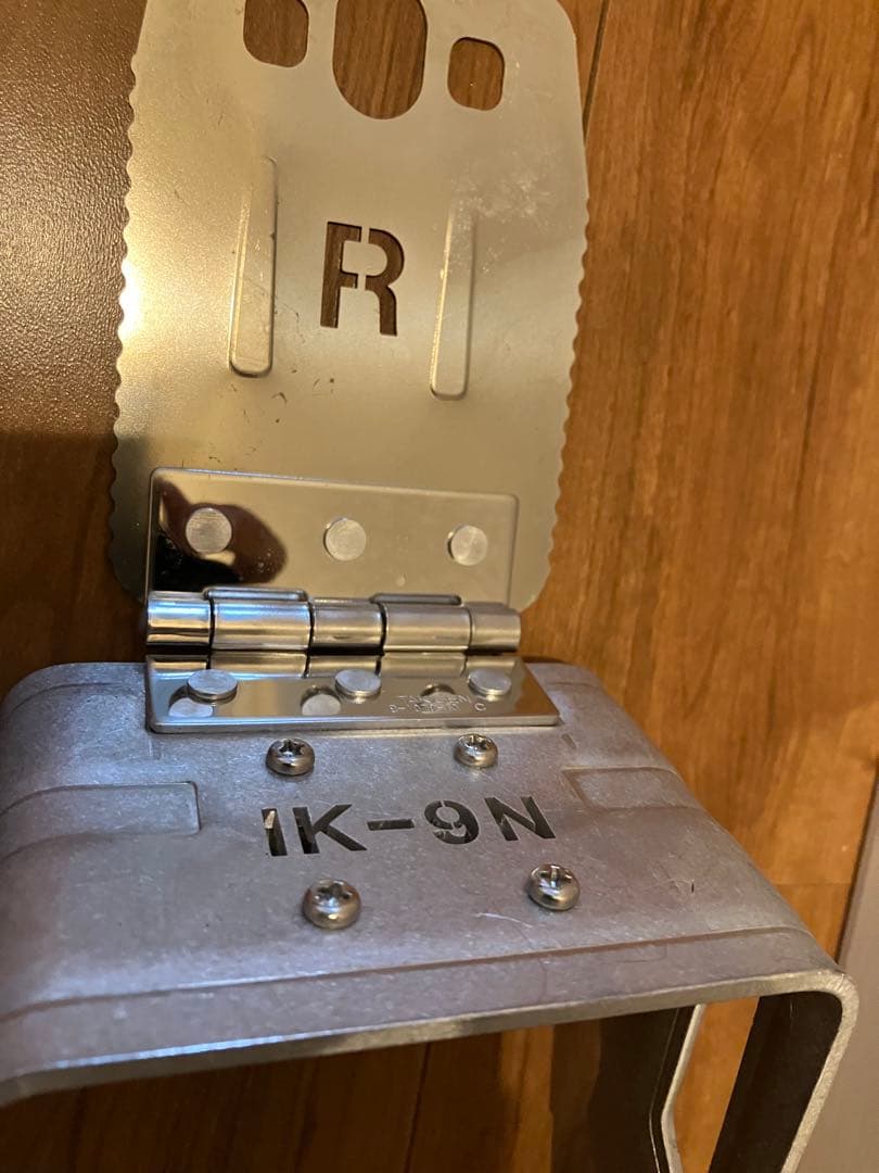 スキーアイゼン アイゼくん IK-9N - メルカリ