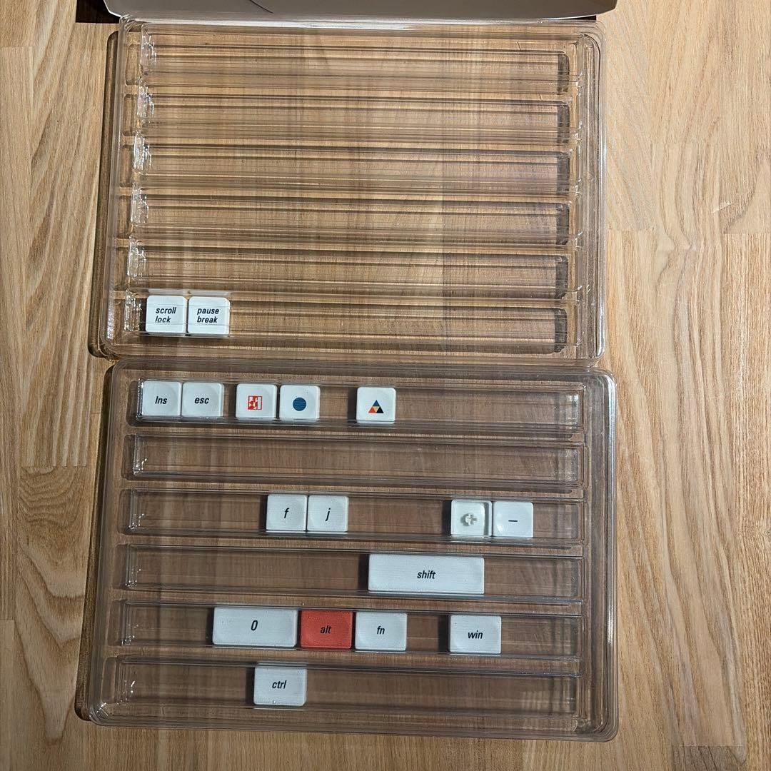 NuPhy AIR96 リストレスト キーキャップ付き - メルカリ