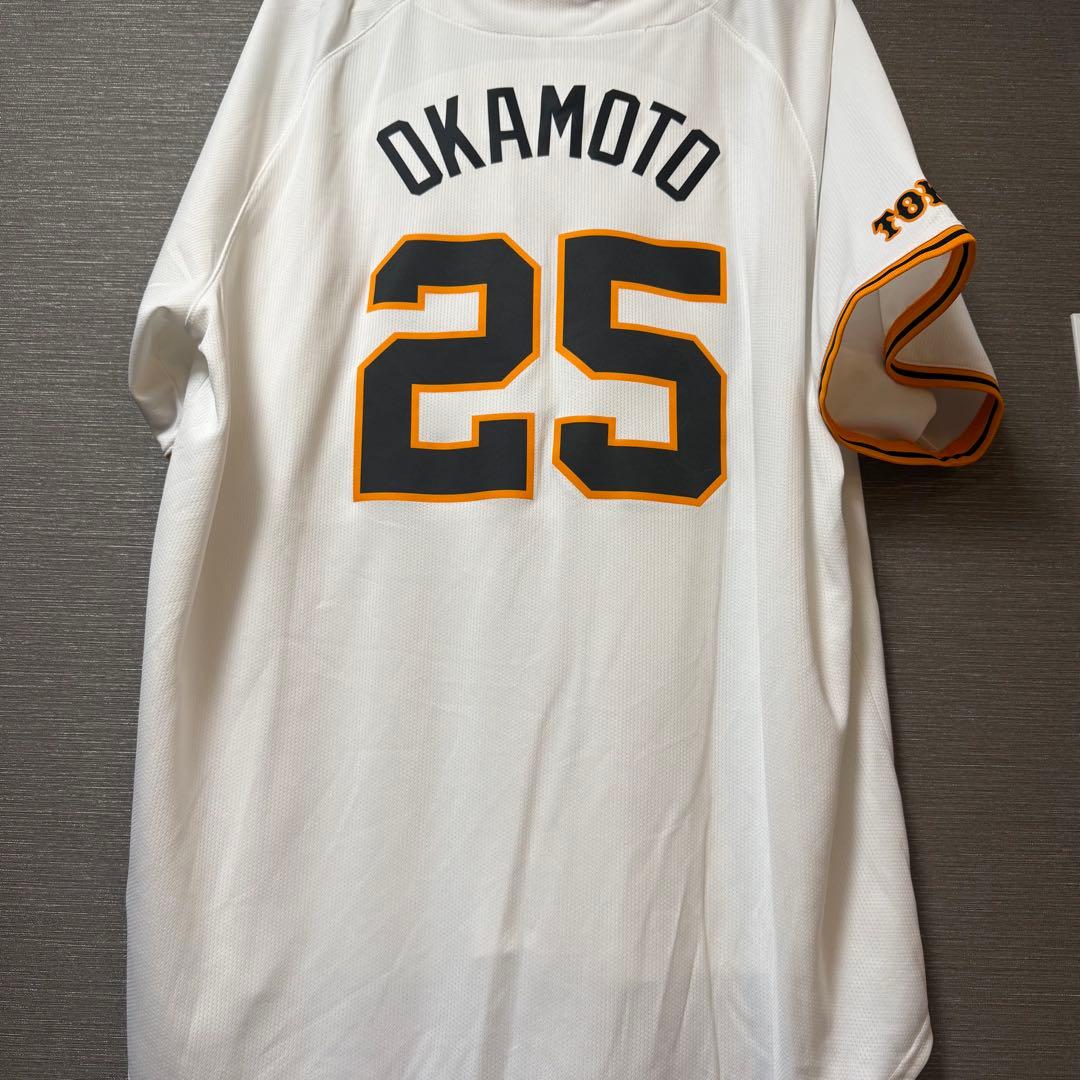 読売ジャイアンツ 岡本和真 ナイキ ホームユニフォーム - メルカリ